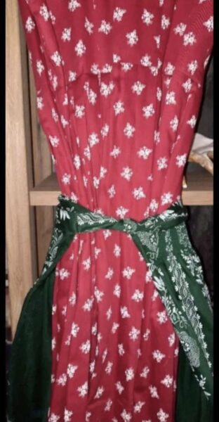 Dirndl aus Trachtenfachgeschäft