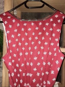 Dirndl aus Trachtenfachgeschäft