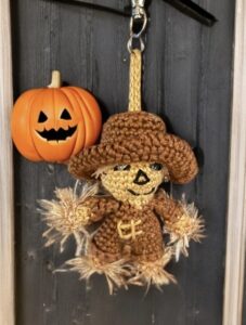 Halloween Vogelscheuche Handarbeit