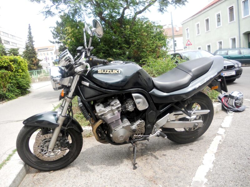 Suzuki Bandit 600