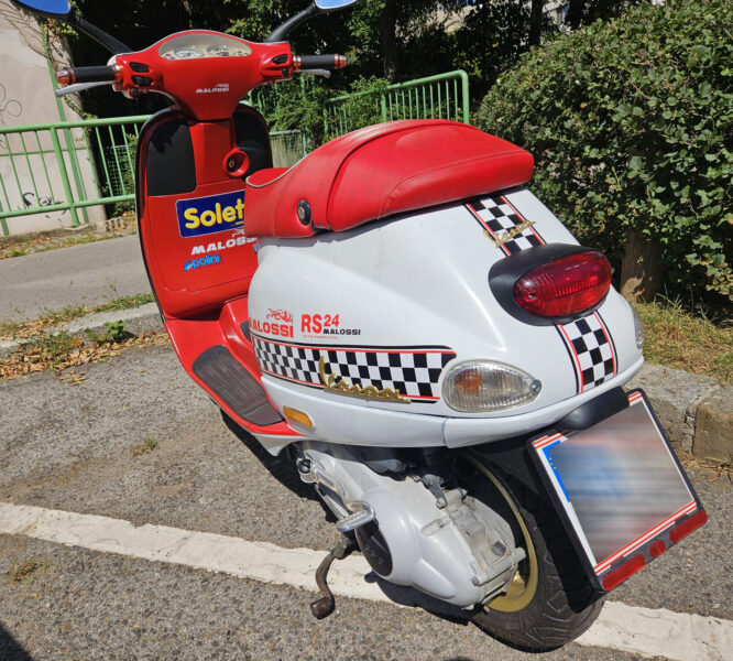 Vespa ET4